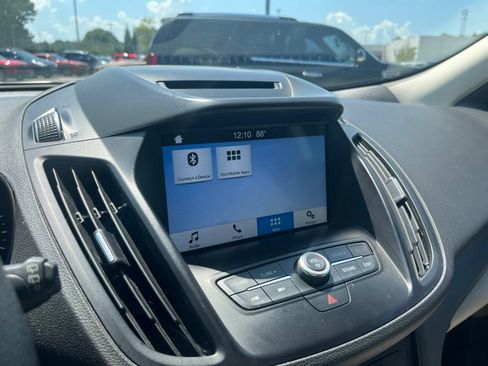 Used 2018 Ford Escape SE w/ SE Sync 3 Package FWD image 21