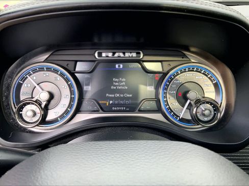 Used 2020 RAM 1500 Limited w/ Body Color Bumper Group image 23