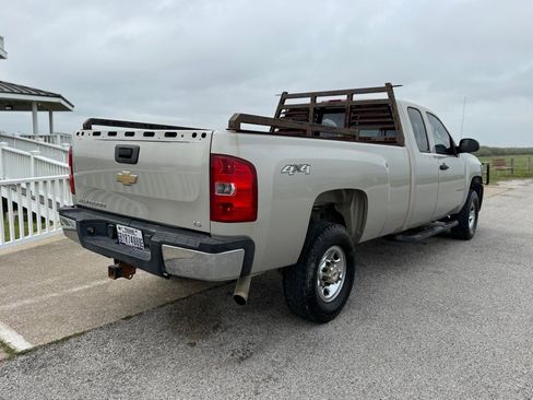 Used 2007 Chevrolet Silverado 2500 W/T w/ LS Package image 5