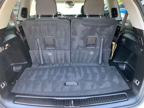 Certified 2022 Jeep Grand Cherokee L Laredo w/ Luxury Tech Group I AWD/4WD image 4