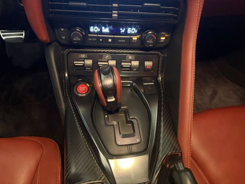 Used 2024 Nissan GT-R Premium w/ Premium Interior Package AWD/4WD image 26