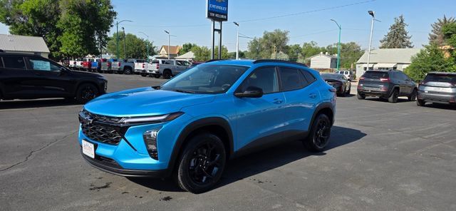 New 2026 Chevrolet Trax LT w/ Driver Confidence Package FWD image 3