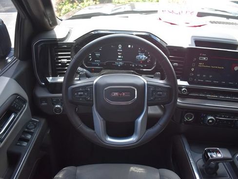 Used 2023 GMC Sierra 1500 SLT w/ SLT Premium Package AWD/4WD image 28