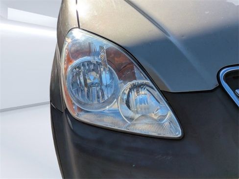 Used 2005 Honda CR-V LX image 10