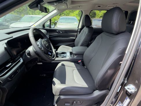 New 2026 Kia Carnival SX Prestige FWD image 26