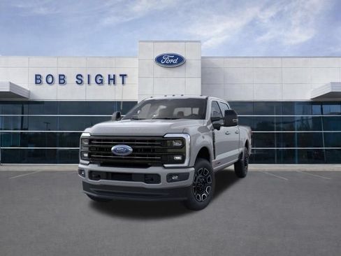 New 2026 Ford F250 Platinum AWD/4WD image 3