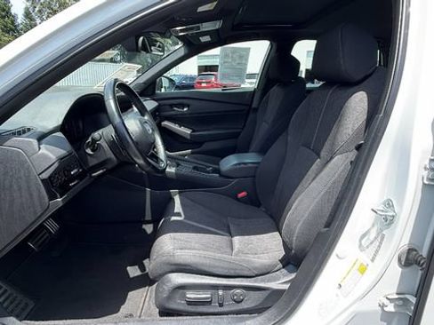 Used 2023 Honda Accord Sport image 31