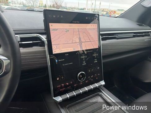 Used 2024 GMC Sierra EV Denali image 36