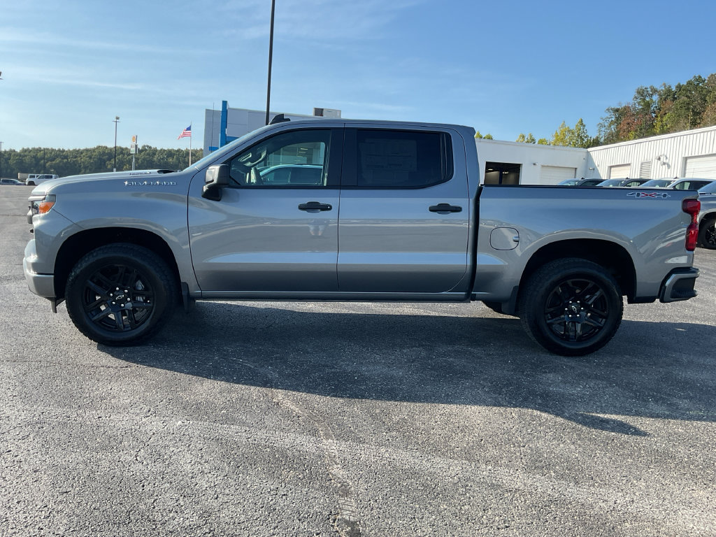 New 2026 Chevrolet Silverado 1500 Custom AWD/4WD image 5