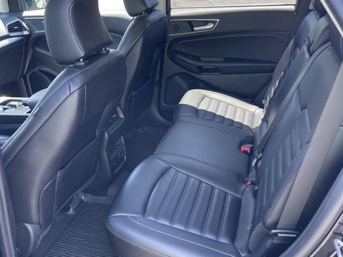 Certified 2024 Ford Edge SEL w/ Convenience Package AWD/4WD image 16