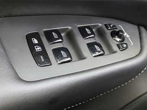 Used 2022 Volvo XC90 T6 Inscription w/ Climate Package image 27