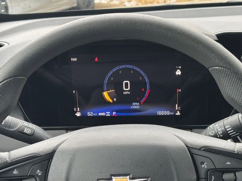 Used 2025 Chevrolet TrailBlazer LT image 32