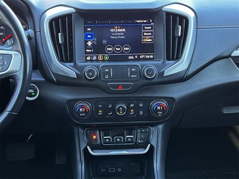 Used 2021 GMC Terrain SLT w/ Infotainment Package II image 15