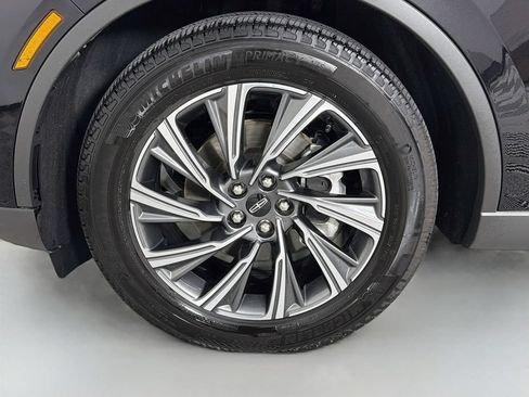 Used 2026 Lincoln Aviator 2WD image 32
