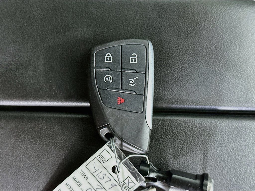Used 2021 Buick Envision Essence w/ Sport Touring Package FWD image 34