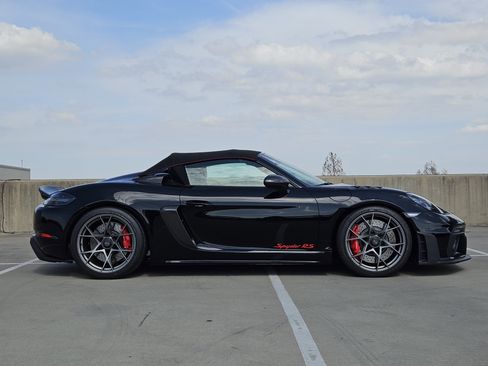 Certified 2025 Porsche 718 Boxster Spyder RS image 9