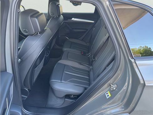 Used 2025 Audi Q5 2.0T Premium AWD/4WD image 31