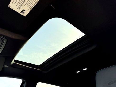 Used 2024 GMC Sierra 2500 AT4 w/ AT4 Premium Plus Package image 14