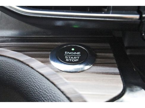 Used 2021 Ford Explorer Limited w/ Equipment Group 301A image 21