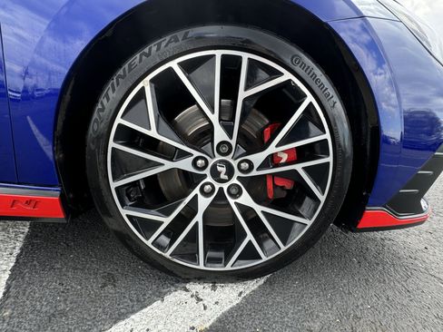 Used 2022 Hyundai Elantra N image 31