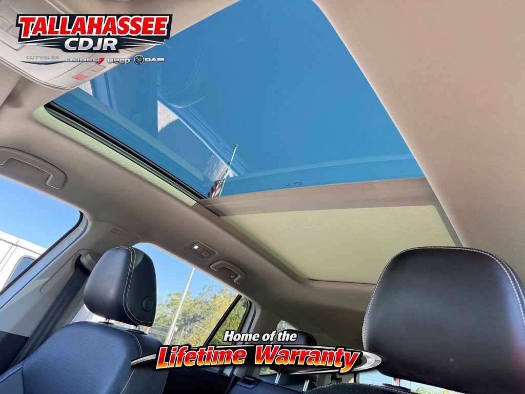 Used 2023 Volkswagen Atlas SE w/ Panoramic Sunroof Package FWD image 29