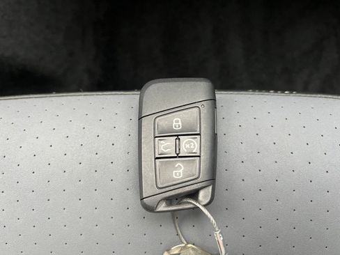 Used 2025 Volkswagen Jetta SE image 22