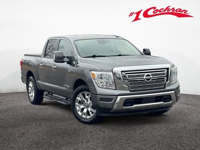Used 2021 Nissan Titan SV w/ SV Convenience Package