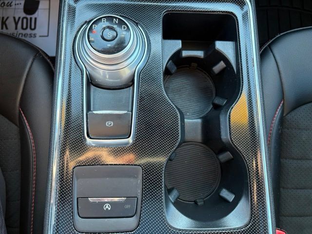 Certified 2022 Ford Edge ST-Line w/ Class II Trailer Tow Package AWD/4WD image 26