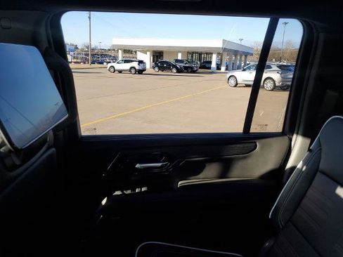 New 2026 GMC Yukon XL AT4 Ultimate w/ LPO, Floor Liner Package image 12