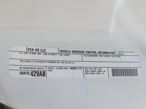 Used 2020 RAM 2500 Laramie w/ Night Edition image 14