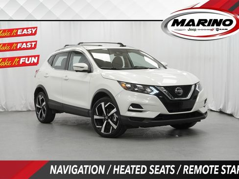 Used 2022 Nissan Rogue Sport SL image 1