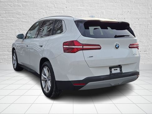 Used 2025 BMW X3 xDrive30i w/ Convenience Package image 4
