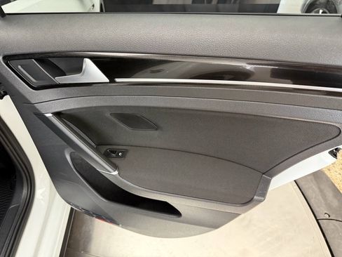 Used 2015 Volkswagen GTI S FWD image 25