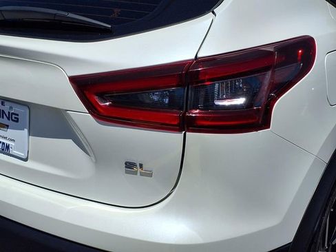 Used 2021 Nissan Rogue Sport SL w/ Premium Package FWD image 24