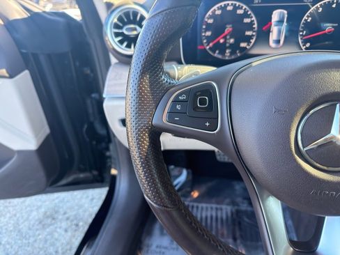 Used 2018 Mercedes-Benz E 400 4MATIC Coupe image 23