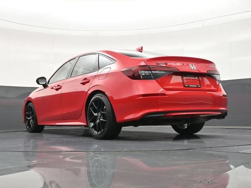 Used 2025 Honda Civic Sport image 27