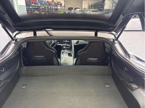 Used 2016 Chevrolet Corvette Stingray Coupe RWD image 17