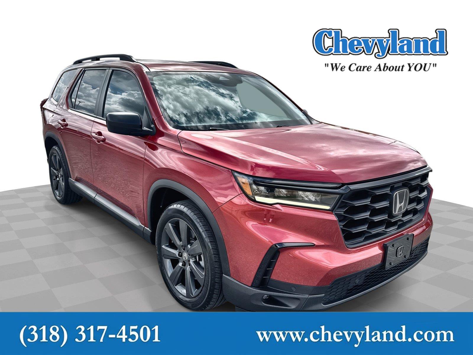 Used 2025 Honda Pilot Sport image 1