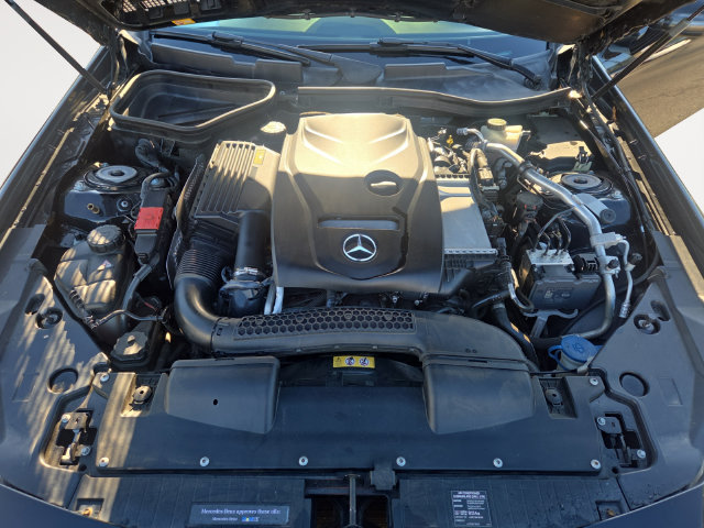 Used 2016 Mercedes-Benz SLK 300 image 27