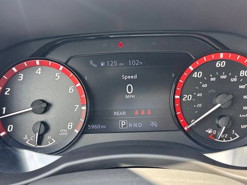 Certified 2025 Nissan Frontier Pro-X RWD image 17