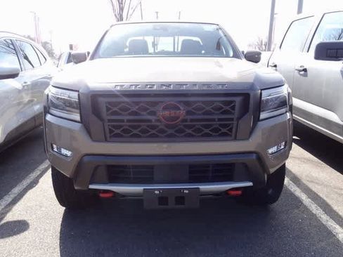 Used 2023 Nissan Frontier PRO-4X w/ Tow Package image 2