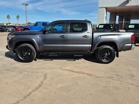 Used 2021 Toyota Tacoma 2WD Double Cab image 8