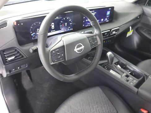 New 2026 Nissan Sentra SV w/ SV Convenience Package image 10