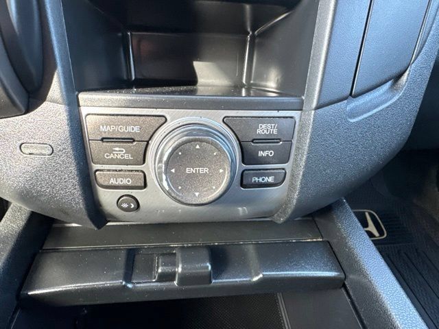 Used 2015 Honda Pilot Touring image 23