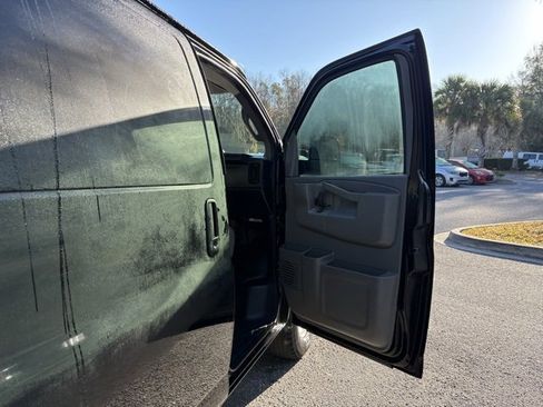Used 2019 Chevrolet Express 2500 Work Van w/ Driver Convenience Package image 23