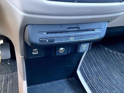 Used 2022 Honda Odyssey Touring image 26