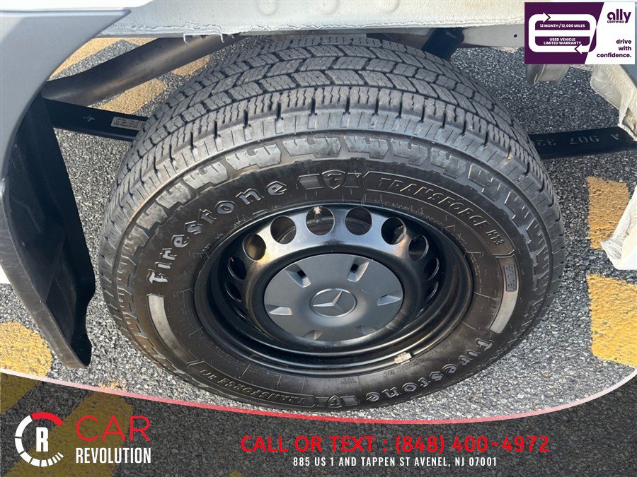 Used 2025 Mercedes-Benz Sprinter 2500 image 33