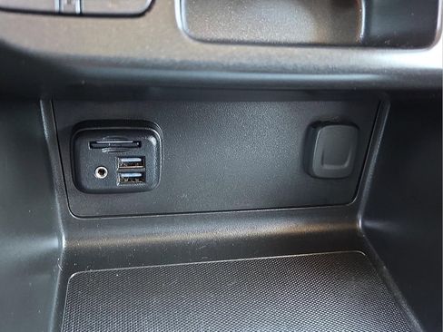 Used 2021 Chevrolet Colorado ZR2 w/ ZR2 Dusk Special Edition image 18