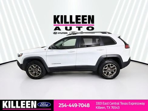Used 2020 Jeep Cherokee Trailhawk w/ Cold Weather Group AWD/4WD image 4