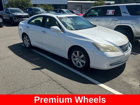 Used 2007 Lexus ES 350 w/ Premium Plus Pkg FWD image 6